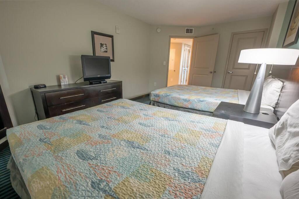 فيلا 7Th Floor! Modern Building, Direct Oceanfront View شاطئ ميرتل المظهر الخارجي الصورة