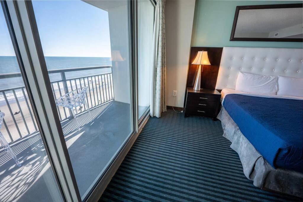 فيلا 7Th Floor! Modern Building, Direct Oceanfront View شاطئ ميرتل المظهر الخارجي الصورة